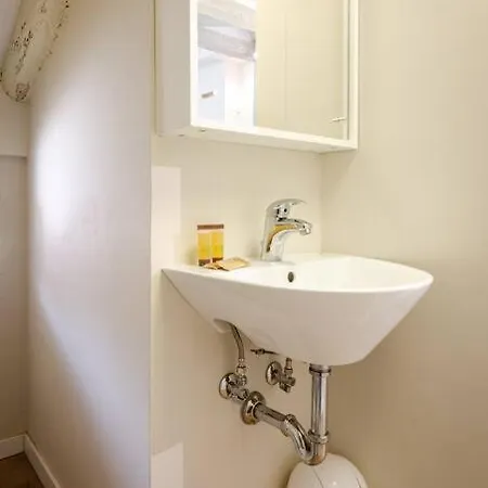 Blue アパート ボローニャ